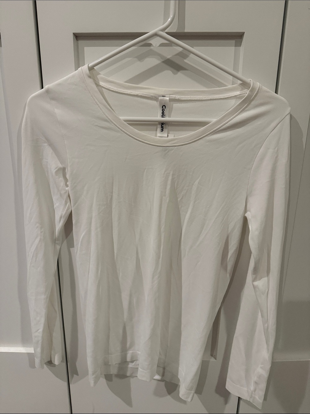 White Long-Sleeve Crewneck Top
